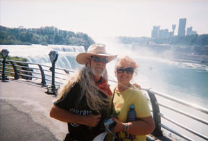 almost willie and Miss Kitty at Niagra Falls